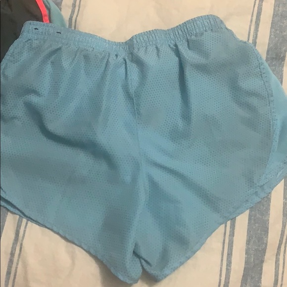 Set of 2 EUC Girls Nike Dri-Fit Shorts Medium - Picture 7 of 13